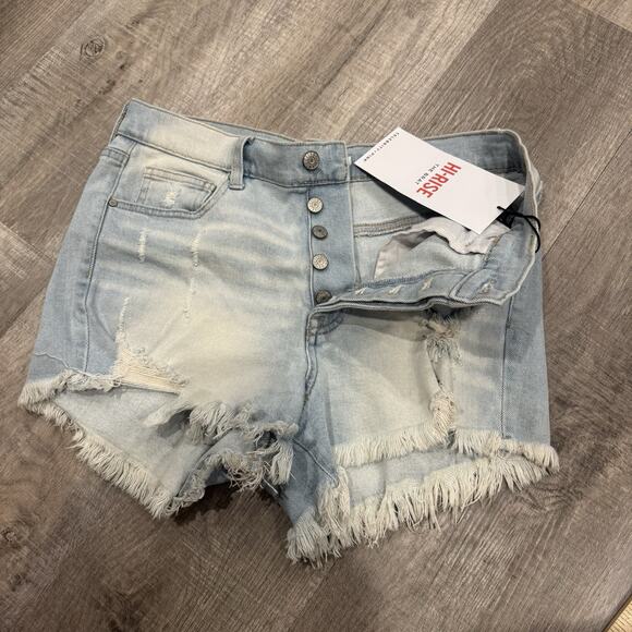 Celebrity Pink Women's Hi-Rise Denim Shorts Distressed Light Wash Shorts 11 New - Picture 5 of 7